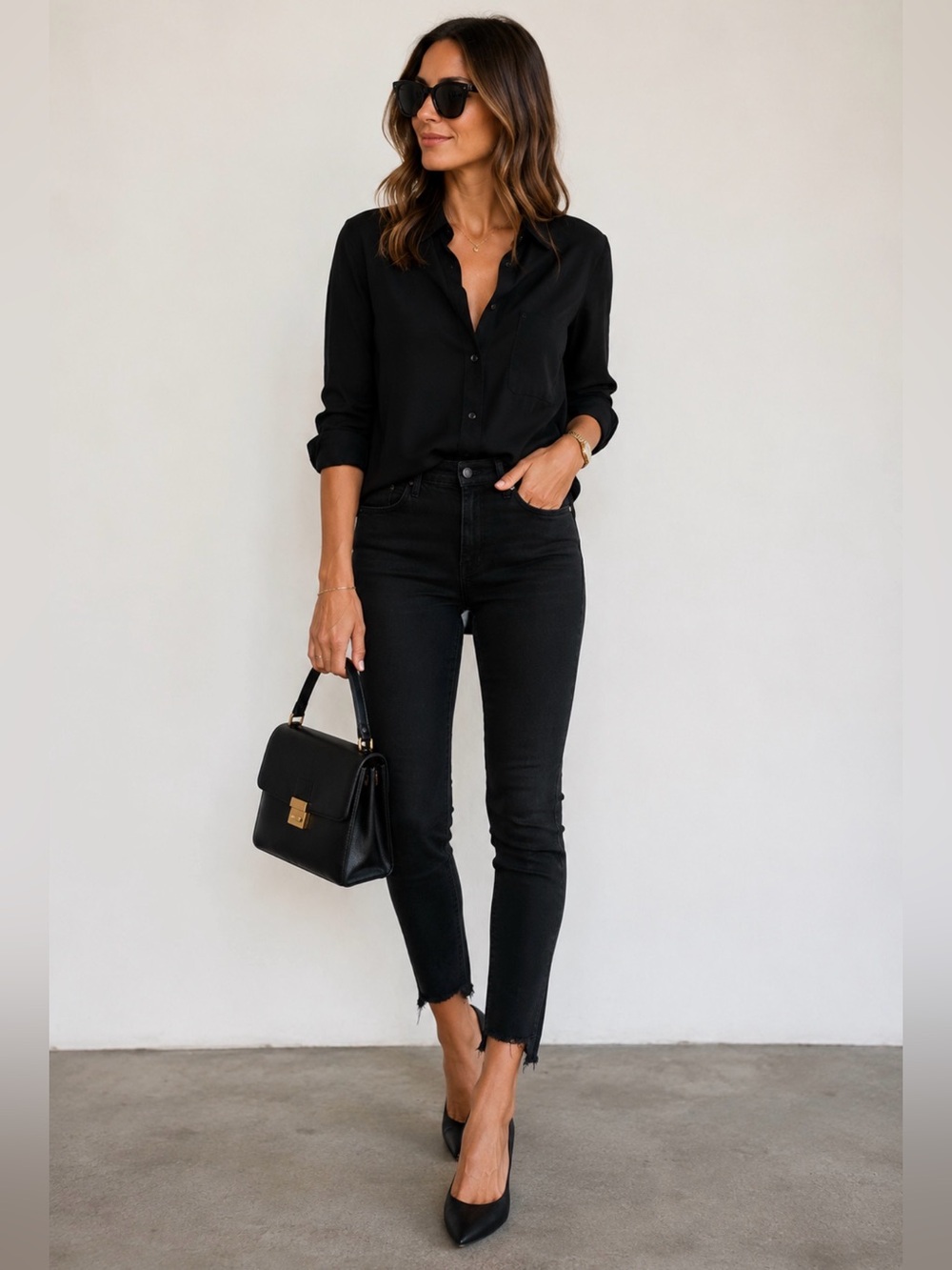 MOTHER The Stunner Zip Ankle Step Fray Jeans Black Size 27